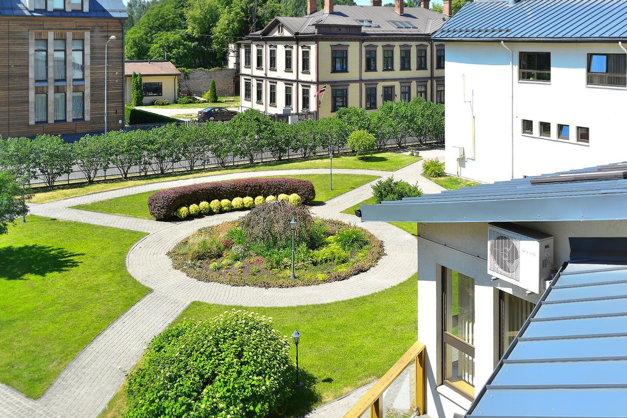 Hotel Vantis Riverside Riga Exterior photo